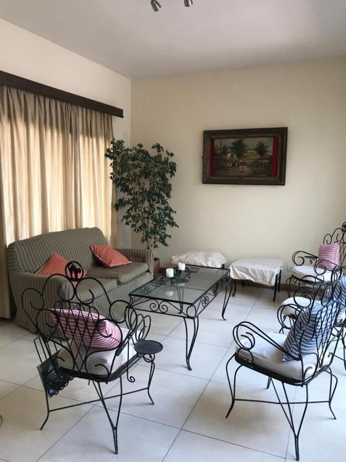 Hostel Casa Don Vicente Mendoza Bagian luar foto